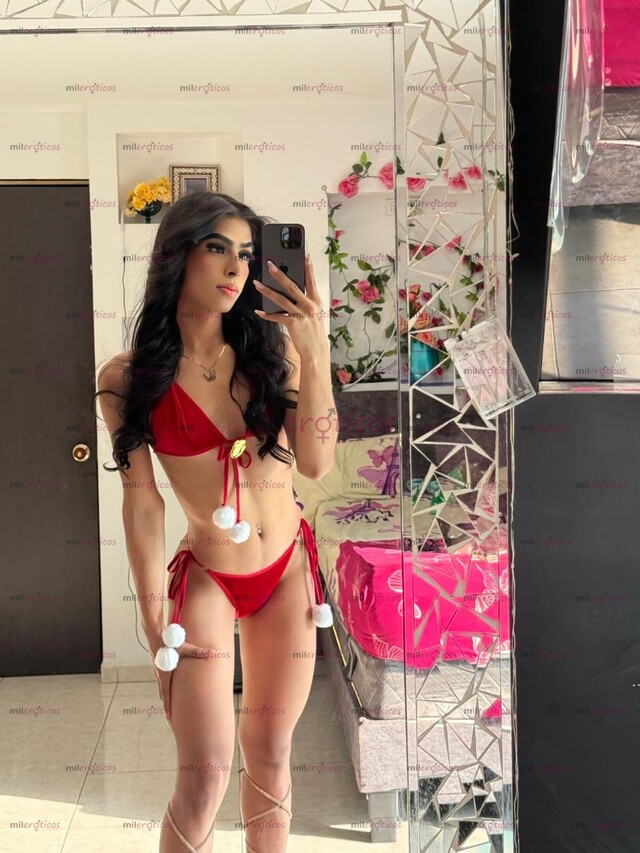 FOTOS DE DELICIOSA MORENA ,LINDA DE PIES A CABEZA!UN DERROCHE DE PURO SEXO Y PLACER