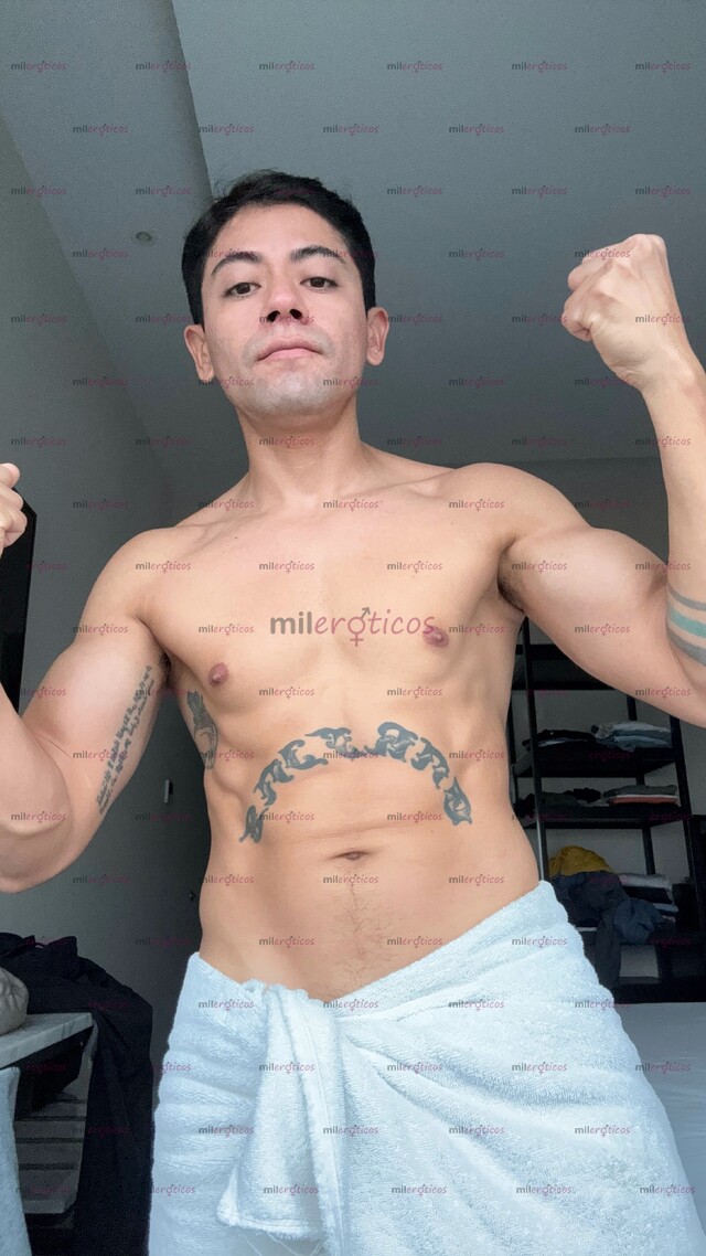 FOTOS DE CHICO BIEN, VERS ACTIVO , CALIENTE Y LISTO PARA PASARLO BIEN