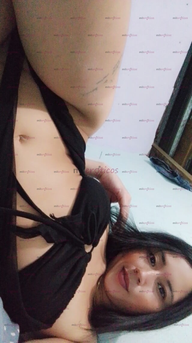 FOTOS DE ALISON LINDA COLOMBIA CON UNA CARA MUY MORBOSA Y ANGELICAL PERO MUY PERVERTIDA