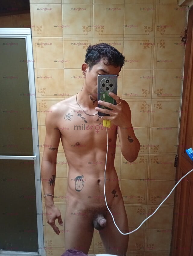 FOTOS DE CHICHO FLACO CON GANAS DE CUMPLIR TODOS TUS DESEOS SEXUALES