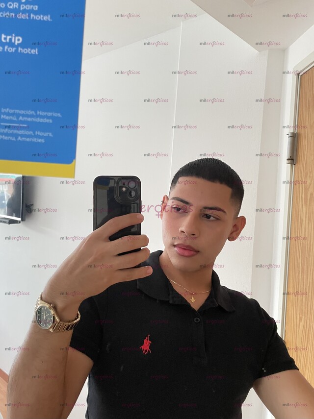 FOTOS DE JOVEN MUY COMPLACIENTE, ROL PASIVO, LINDO Y MUY FANTASIOSO