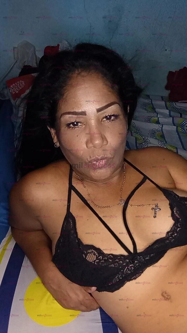 FOTOS DE HOLA MIS AMORES NUEVAMENTE SU MORENA TROZUDITA NALGONA RICA VOLVIÓ A