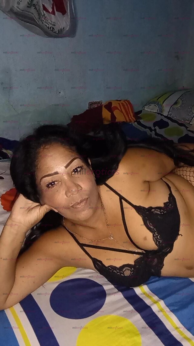 FOTOS DE HOLA MIS AMORES NUEVAMENTE SU MORENA TROZUDITA NALGONA RICA VOLVIÓ A