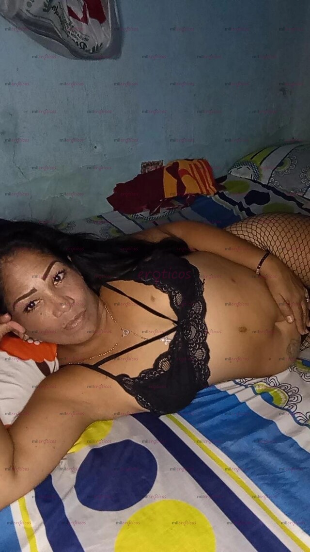 FOTOS DE HOLA MIS AMORES NUEVAMENTE SU MORENA TROZUDITA NALGONA RICA VOLVIÓ A