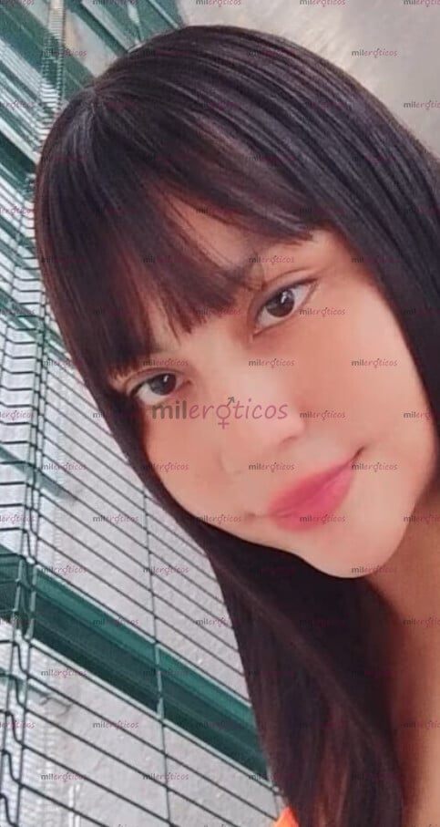 FOTOS DE HOLA AMOR SOY ARI DE 21 AÑOS DISPUESTA A COMPLACERTE EN TODO