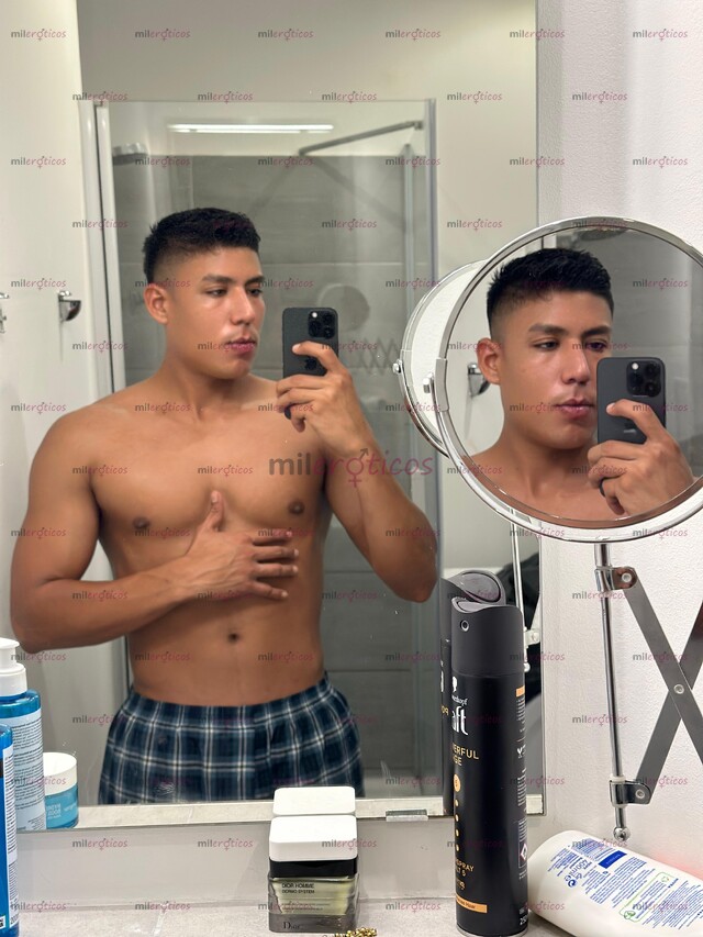 FOTOS DE MACHO VERGÓN , VERGA VENOSA Y DURA FULL LECHERO