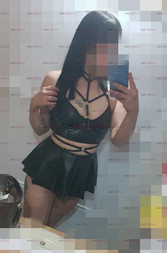 FOTOS DE HERMOSA ESTUDIANTE DE CONTABILIDAD EMPEZANDO EN EL AMBIENTE