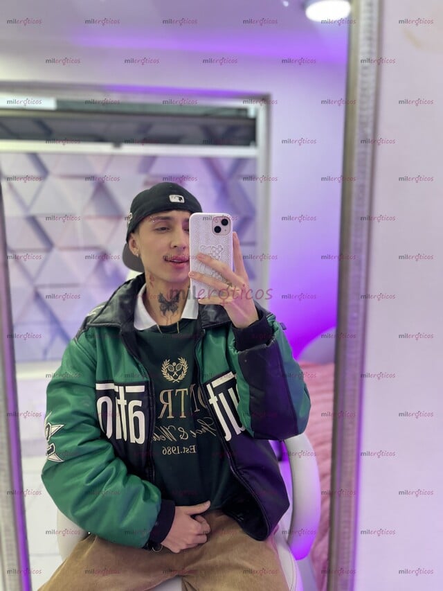 FOTOS DE TWIN TATUADO VERSÁTIL NUEVO EN LA CIUDAD VIRTUAL O RATO