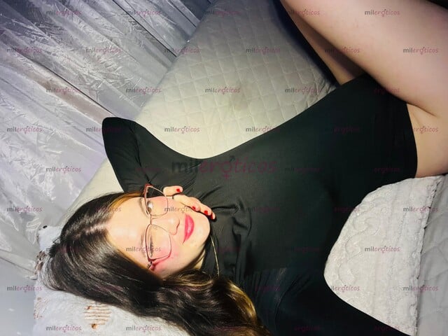 FOTOS DE SOY IVY , PEQUEÑA JOVEN, SEXY, DIVERTIDA, HOT Y ATENTA.