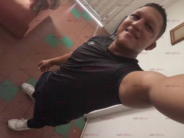 FOTOS DE DISCRETO APASIONADO DISPUESTO A COMPLACER