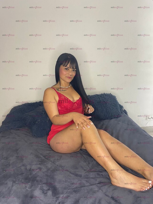 FOTOS DE MIA DAMITA DE LUJO CULONA,ARRECHITA CON GANAS DE TU VERGA CALEÑA..