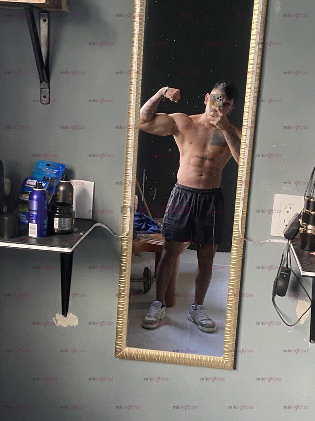 FOTOS DE CHICO SÚPER DOTADO 22CM HOT PARA ROMPERTE EL CULO Y SATISFACERTE