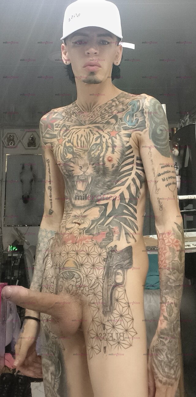 FOTOS DE FLACO ACTIVO BLANCO TATUADO MORBOSO CON SITIO