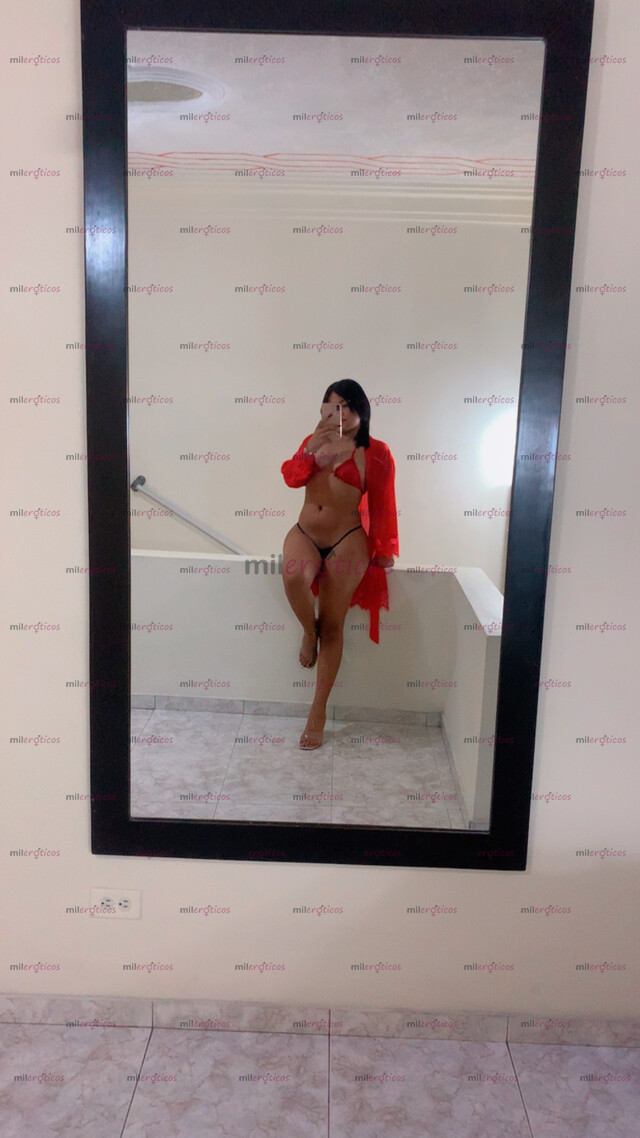 FOTOS DE HOLA SOY SARA HERMOSA CULONA DE 22 AÑOS SÚPER LINDA