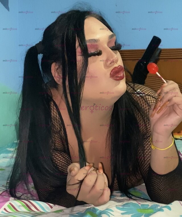 FOTOS DE AMELI DE PASEO ACTIVA PASIVA CON GANAS DE DAR Y RESIVIR LECHE