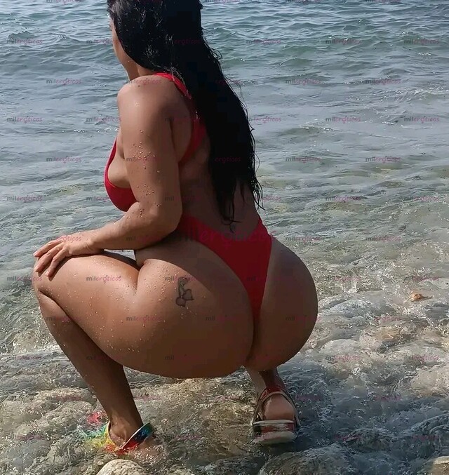 FOTOS DE CHICA VENEZOLANA CON CULO Y TETAS RICAS CON GANAS DE PASARLA RICO SÚPER CALIENTE