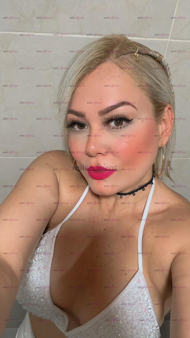 FOTOS DE HOLA SOY ZAFIRO UNA RUBIA VOLUPTUOSA, PECOSITA EXPERTA EN MASAJES RELAJANTE