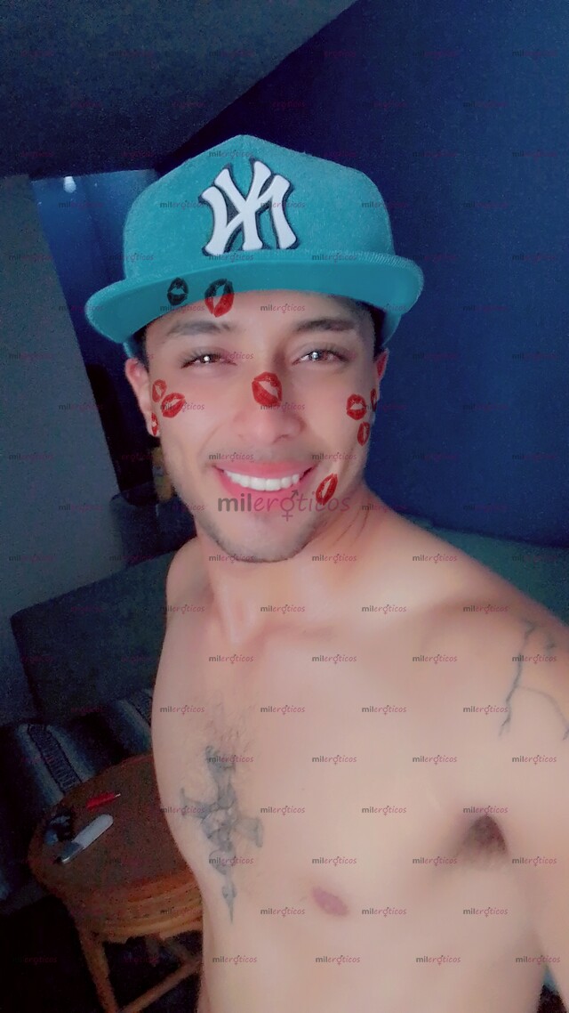 FOTOS DE CON GANAS DE PASARLA SUPER RICO EN LA CAMA