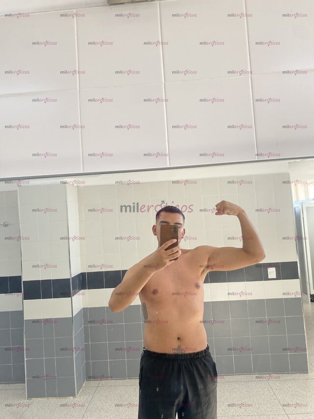 FOTOS DE BISEXUAL COGELON DISPONIBLE 24 7, SÚPER CACHONDO DISPONIBLE .