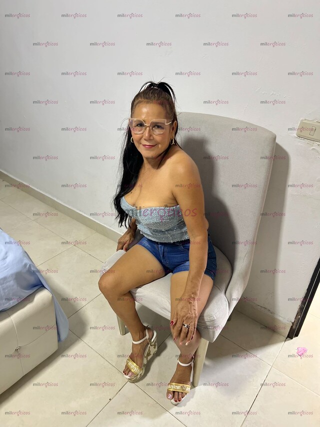 FOTOS DE EXÓTICA MADURITA CALIENTE Y FOGOSA PARA VIDEOLLAMADAS CALIENTES HOT