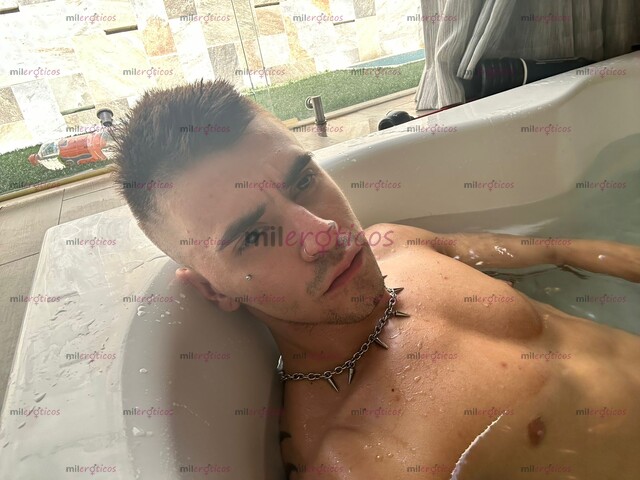 FOTOS DE MACHO JOVEN GAY LISTO PARA DOLLAR UNA BUENA PERRA $