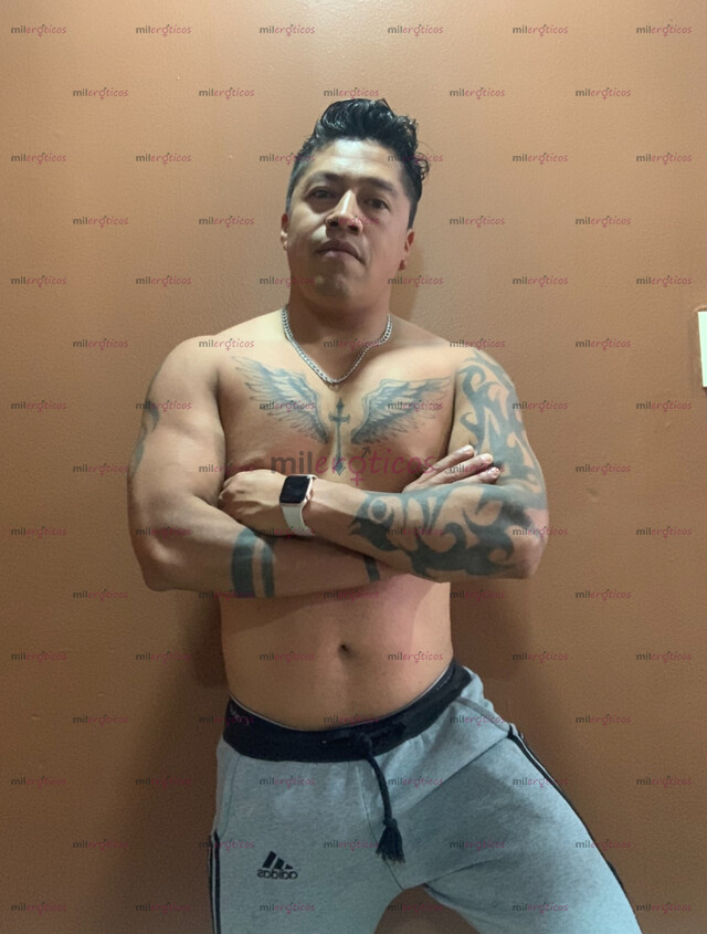FOTOS DE ACTIVO MACHIN BISEXUAL CALIENTE COJELON PARA TU CULITO AGUANTADOR Y CALIENTE