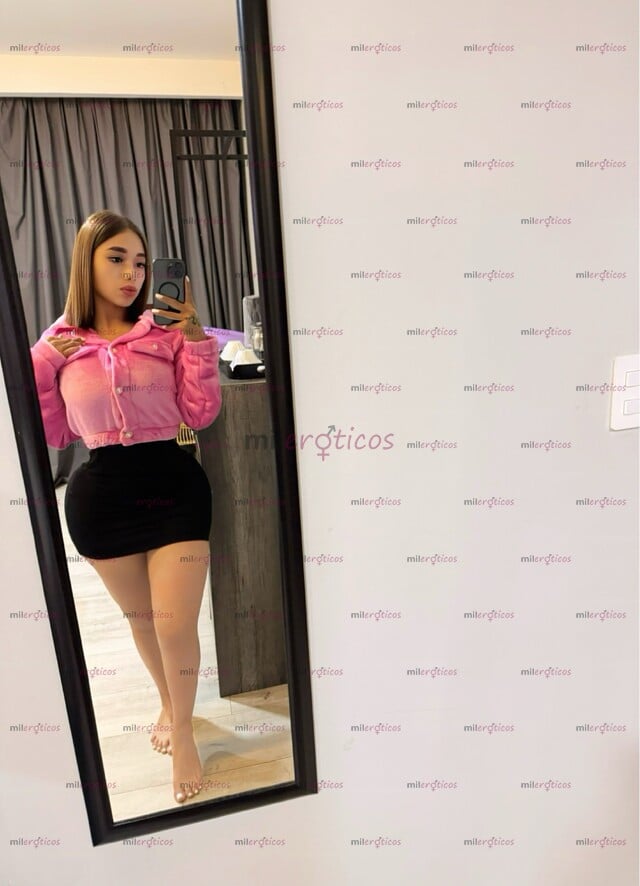 FOTOS DE ENORME CULO Y GRANDES TETAS CONÓCEME SOY BIEN PUTA EN LA CAMA