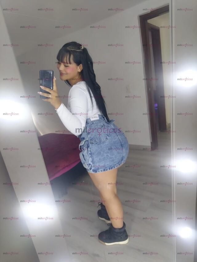 FOTOS DE MIA DAMITA DE LUJO CULONA,ARRECHITA CON GANAS DE TU VERGA CALEÑA..