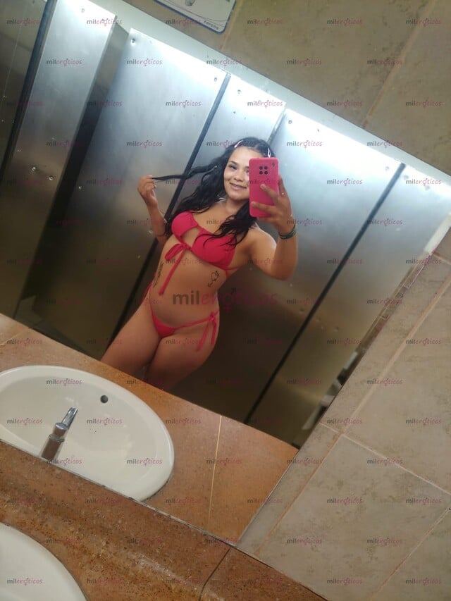 FOTOS DE MIA DAMITA DE LUJO CULONA,ARRECHITA CON GANAS DE TU VERGA CALEÑA..