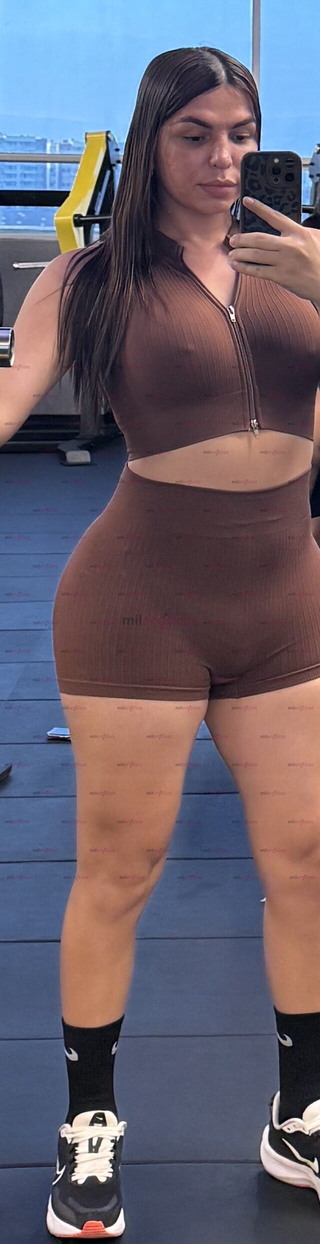 FOTOS DE MUY FEMENINA Y CALIENTE NOS PODEMOS COMER MUY DELICIOSO DISPONIBLE PARA TI