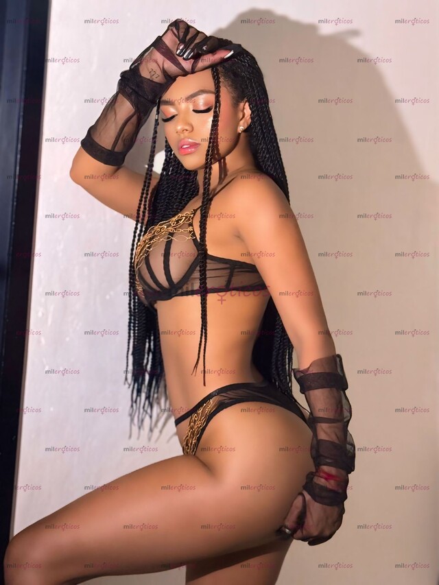 FOTOS DE NEGRITA RICA FLAQUITA DELICIOSA ESTRECHITA Y CHIQUITITA COMO TE GUSTA AMOR!!!