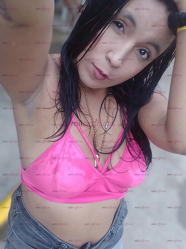 FOTOS DE HOLA MIS AMORES ME LLAMO CAMILA TENGO 24 AÑOS ME GUSTA COMPLACER AMIS CLIENTES..