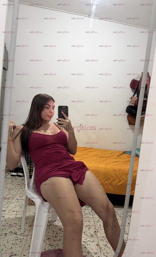 FOTOS DE HERMOSA TRANS DISPONIBLE PARA TI MUY FEMENINA EDUCADA Y BIEN CALIENTE