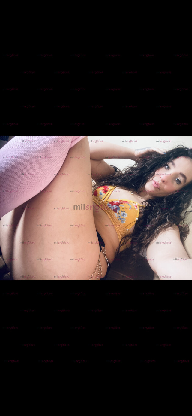 FOTOS DE ESTREELLA VENGA A DISFRUTAR DEL MEJOR TRATO DE NOVIOS. BESOS