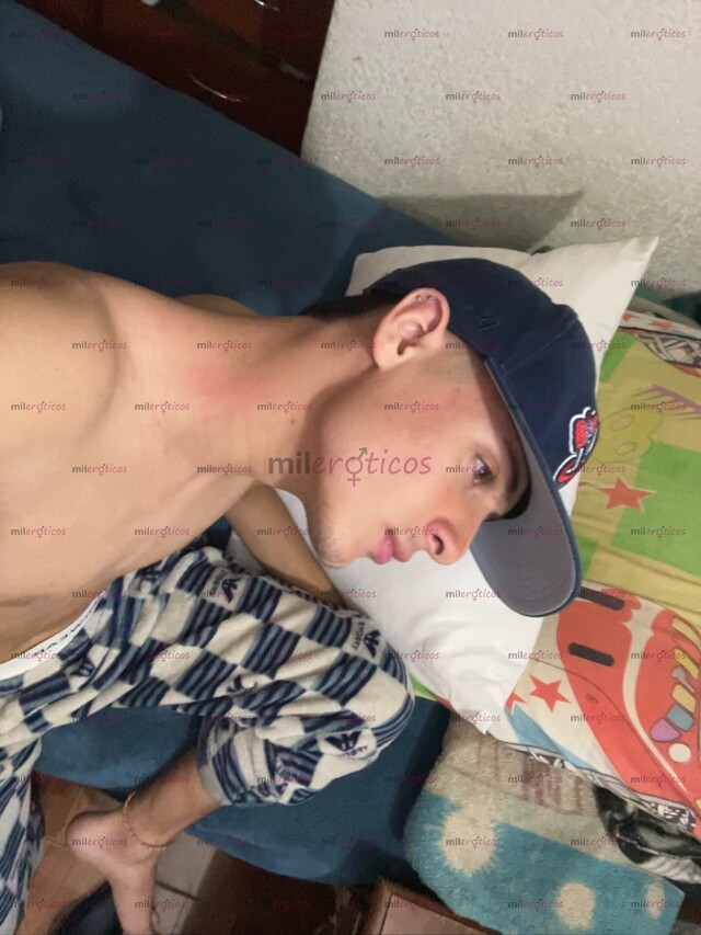 FOTOS DE CHICO JOVEN GUAPO CON GANAS DE PASARLA BIEN!!