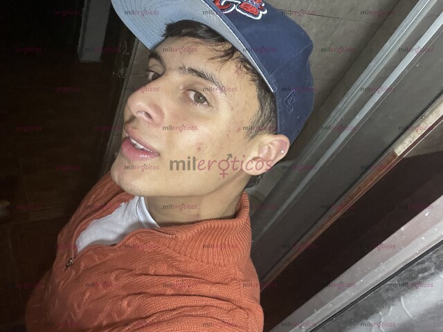 FOTOS DE CHICO JOVEN GUAPO CON GANAS DE PASARLA BIEN!!