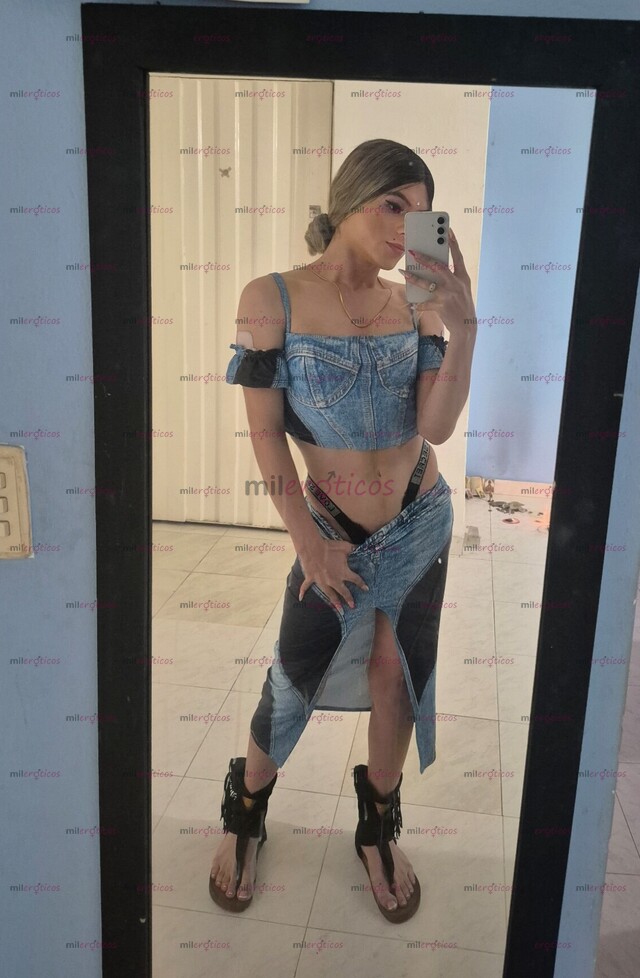 FOTOS DE DELICIOSO BOMBOM PARA Q TE DELEITES CON LO.DULCE Y SEXY Q SOY