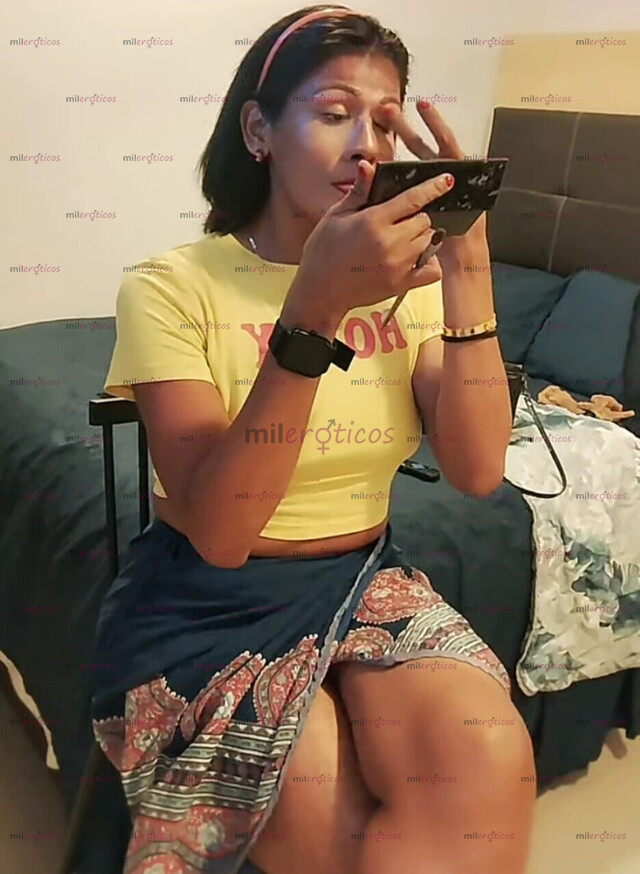 FOTOS DE MÓNICK ATREVIDA MENTE ABIERTA FIESTERA Y ALA VEZ PERVERTIDA