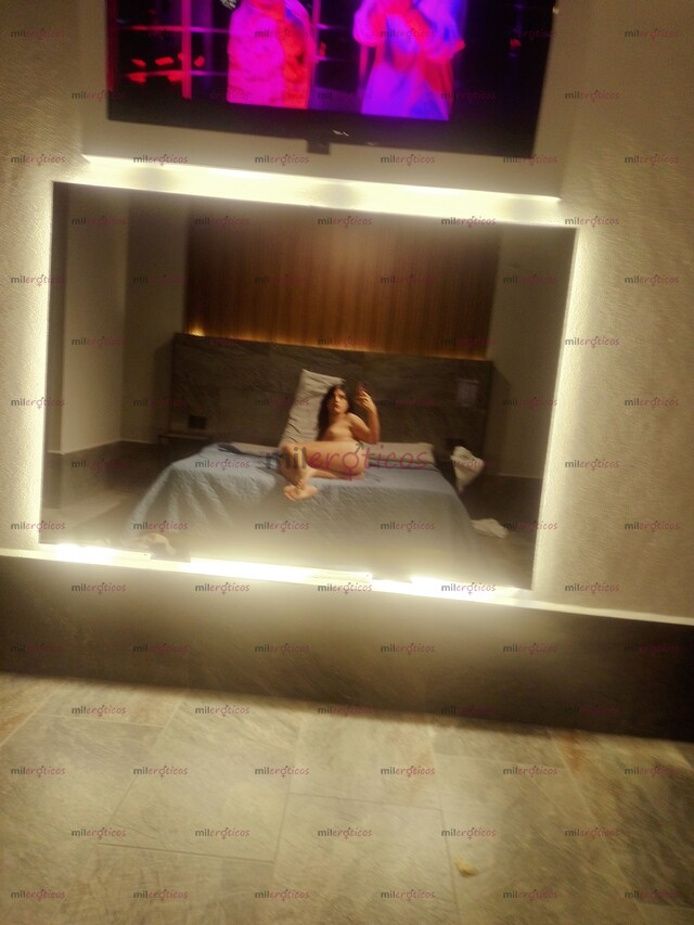 FOTOS DE VIOLETA TRANS PUTONA SUPER CACHONDA Y ASÍ