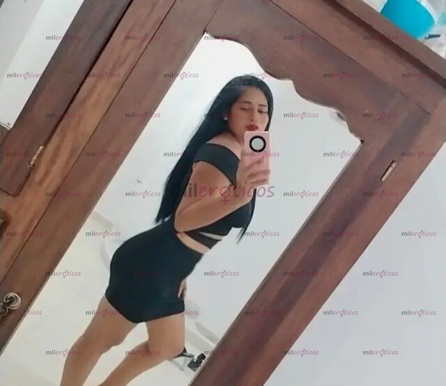 FOTOS DE HOLA AMORES!! VAMOS A DIVERTIRNOS Y GOZAR SOY ANDREA 22 AÑOS 9331676666