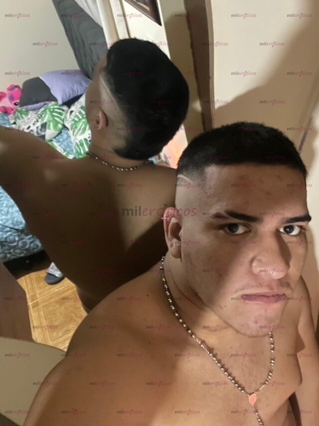 FOTOS DE JOVEN VERGON ARRECHO Y COMPLACIENTE 24 7