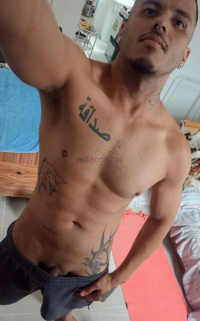 Acompanhante carioca divertido safado e discretose voce busca prazer descontracao e sigilo estou aqui para oferecer uma experiencia leve natural e bem...