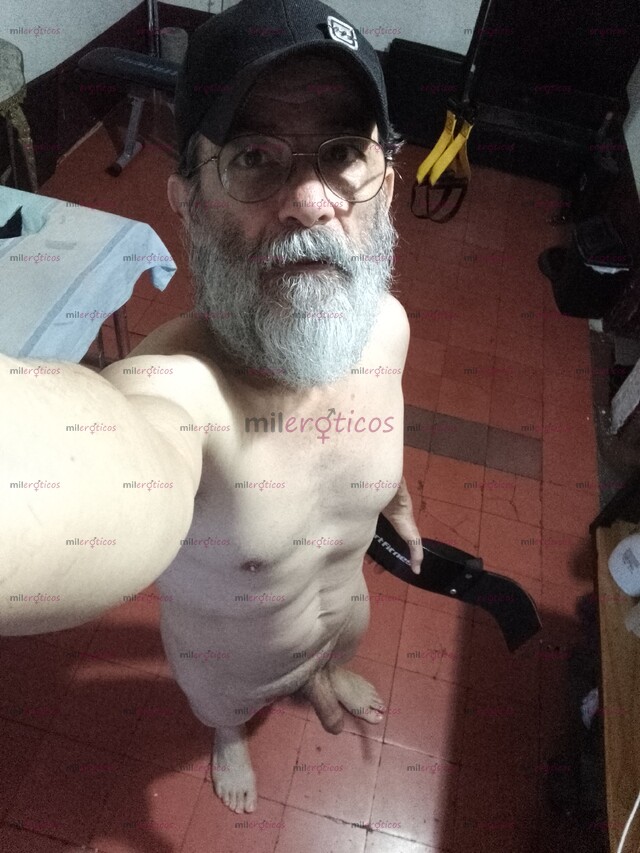 FOTOS DE MASAJISTA MADURO PASIVO VARONIL 62 AÑOS BARBA BLANCA MEDELLIN COLOMBIA