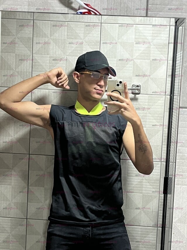 FOTOS DE VENEZOLANO 21 AÑOS COMPLACIENTE Y BUEN CHICO , EL TRATO QUE BUSQUES !! INTER