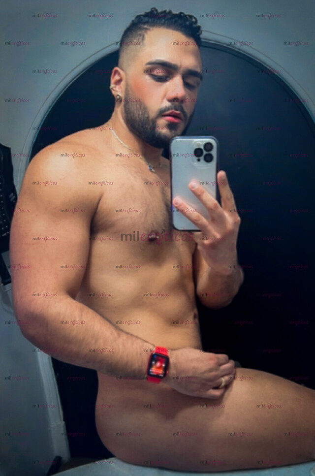 FOTOS DE ROY!.. SI ES FIESTA Y DESCONTROL LO QUE ESTÁS BUSCANDO ENTONCES CONTÁCTAME