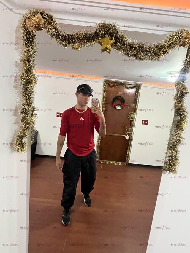 FOTOS DE VENEZOLANO 21 AÑOS COMPLACIENTE Y BUEN CHICO , EL TRATO QUE BUSQUES !! INTER
