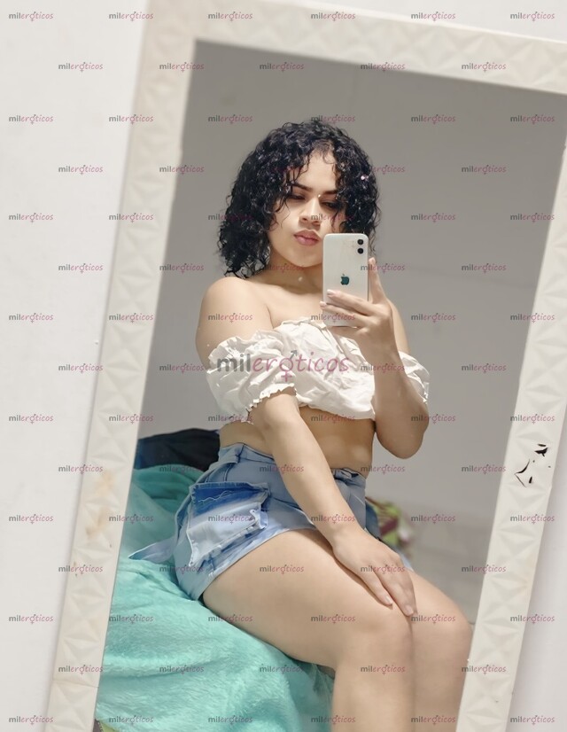 FOTOS DE CHICA TRANS CALIENTE CON COSAS NUEVA PARA ESTRENAR