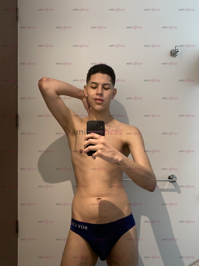 FOTOS DE POLLO JOVEN DISCRETO EDUCADO COMPLACIENTE BUENA VERGA VERSÁTIL ARRECHO CON GANAS