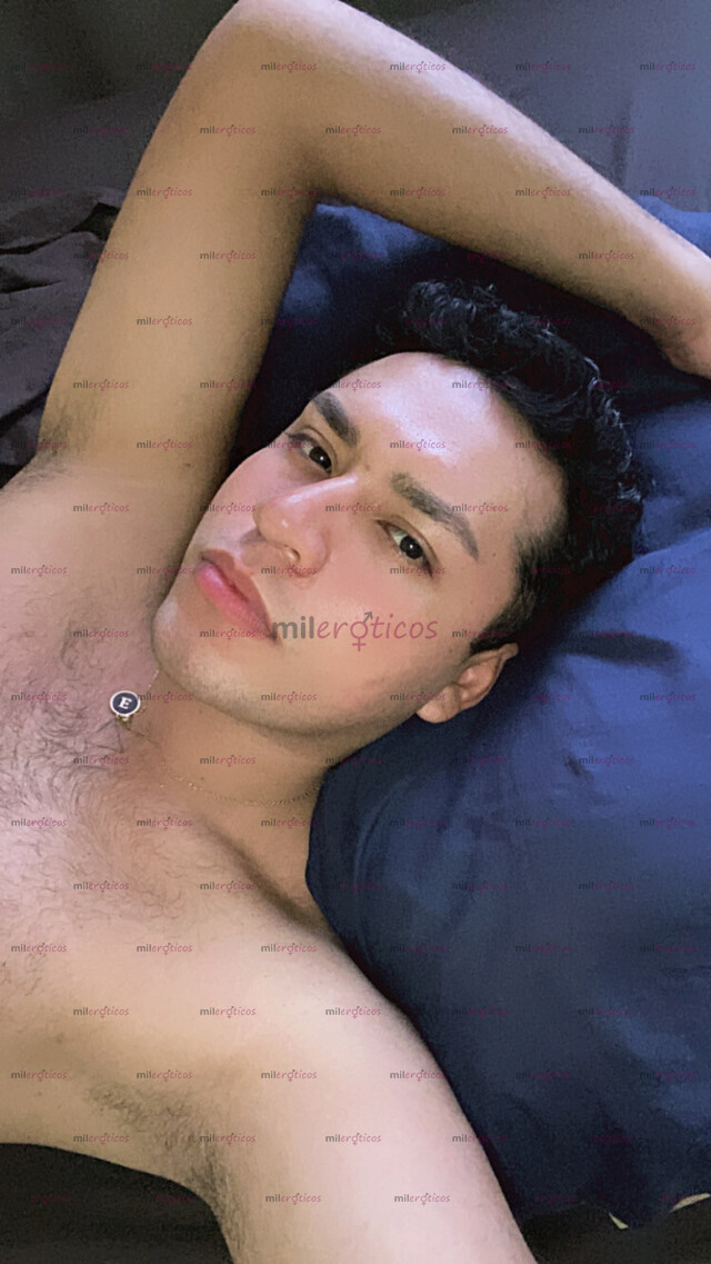 FOTOS DE JOVEN CACHONDO LECHERO! EN TU CIUDAD SERVICIO DE CALIDAD.