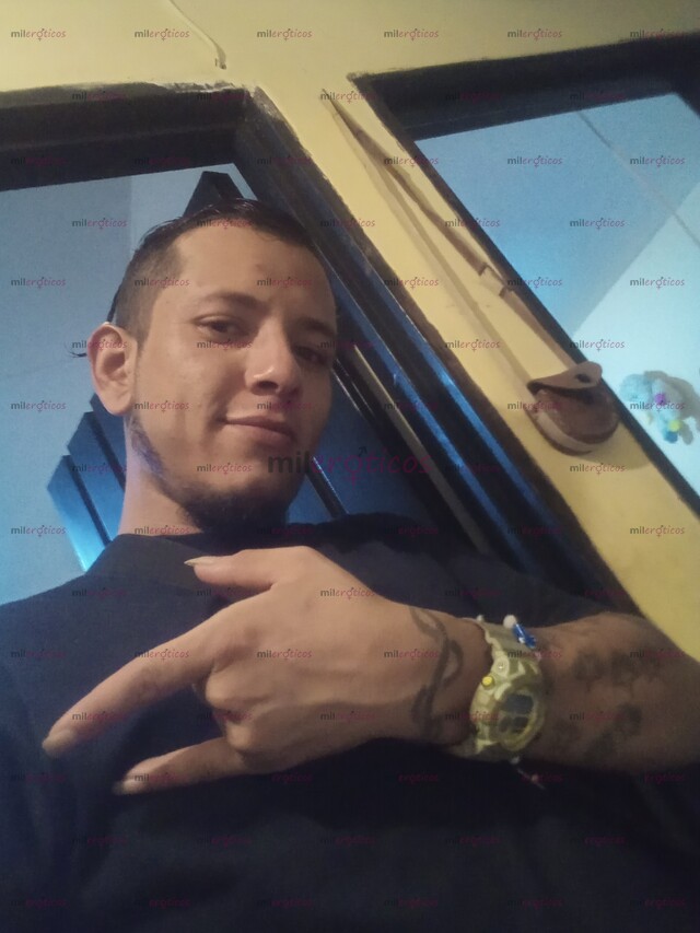 FOTOS DE MORENASO ARRECHITO Y CONSENTIDO SOY ÚNICO TRATO ESPECIAL